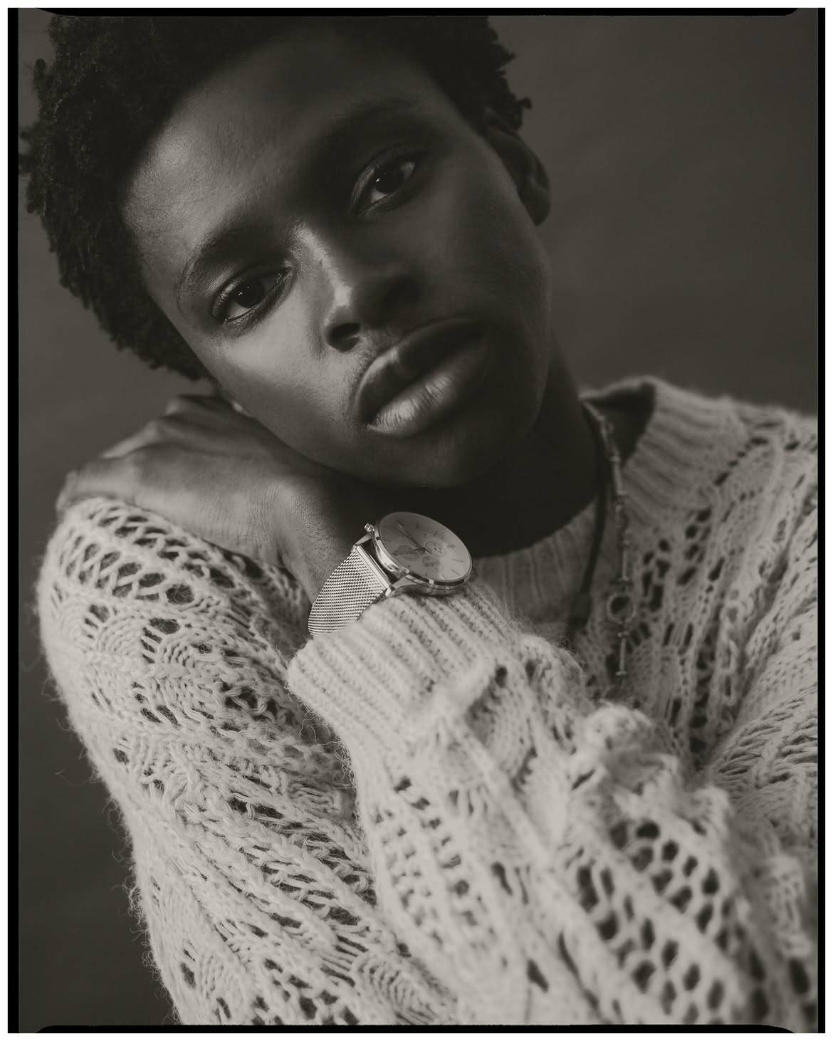 Ekene Mourns Past Relationships on “Little Us”
